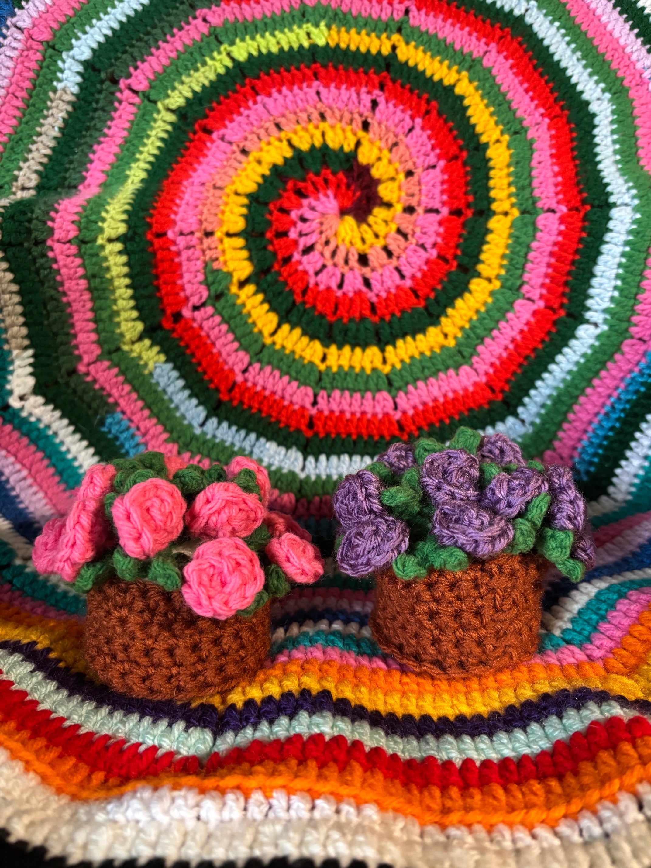 Bouquet of Roses and Flower Pot Coasters
