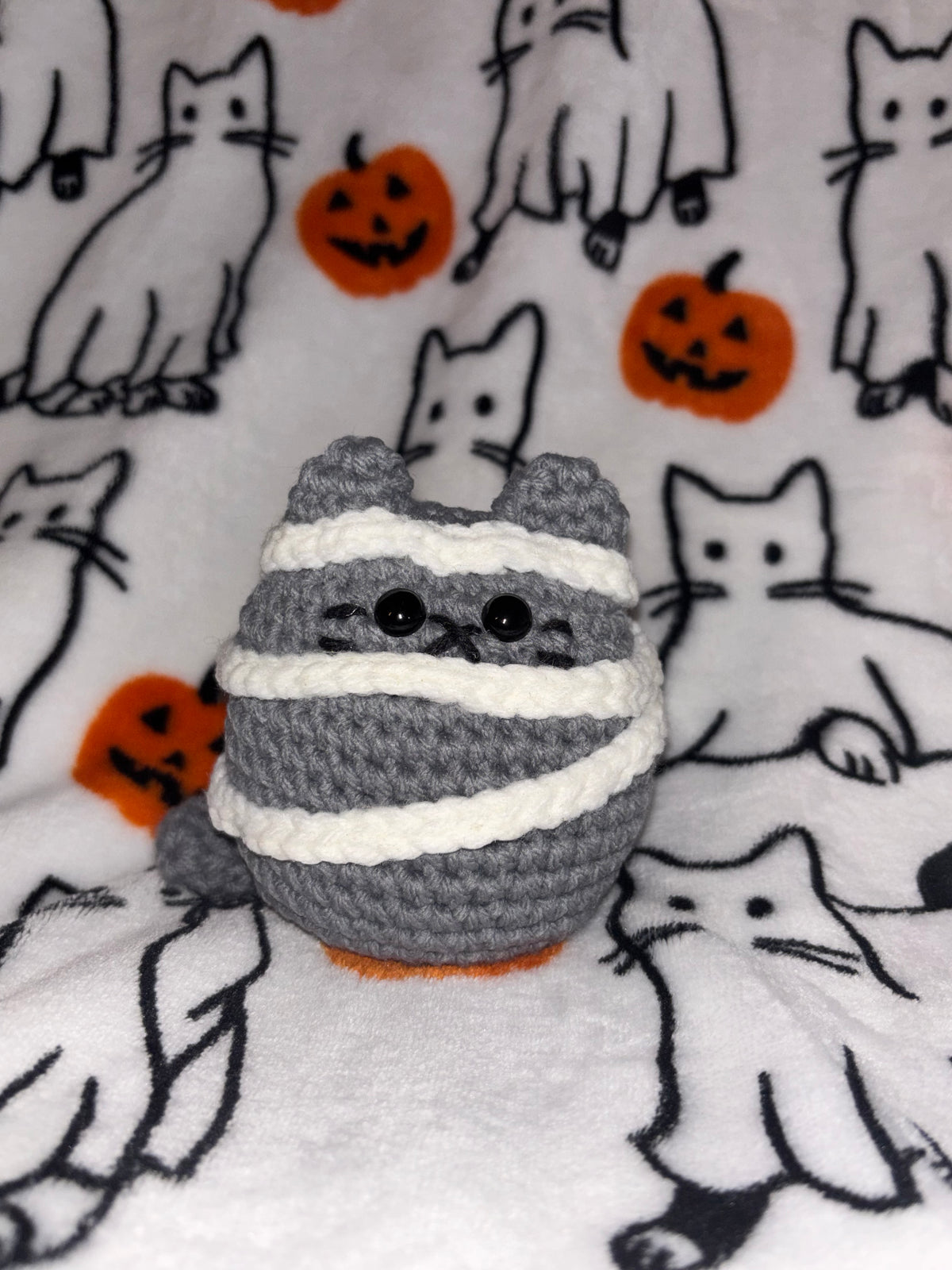 Mummy Kitty Plushie