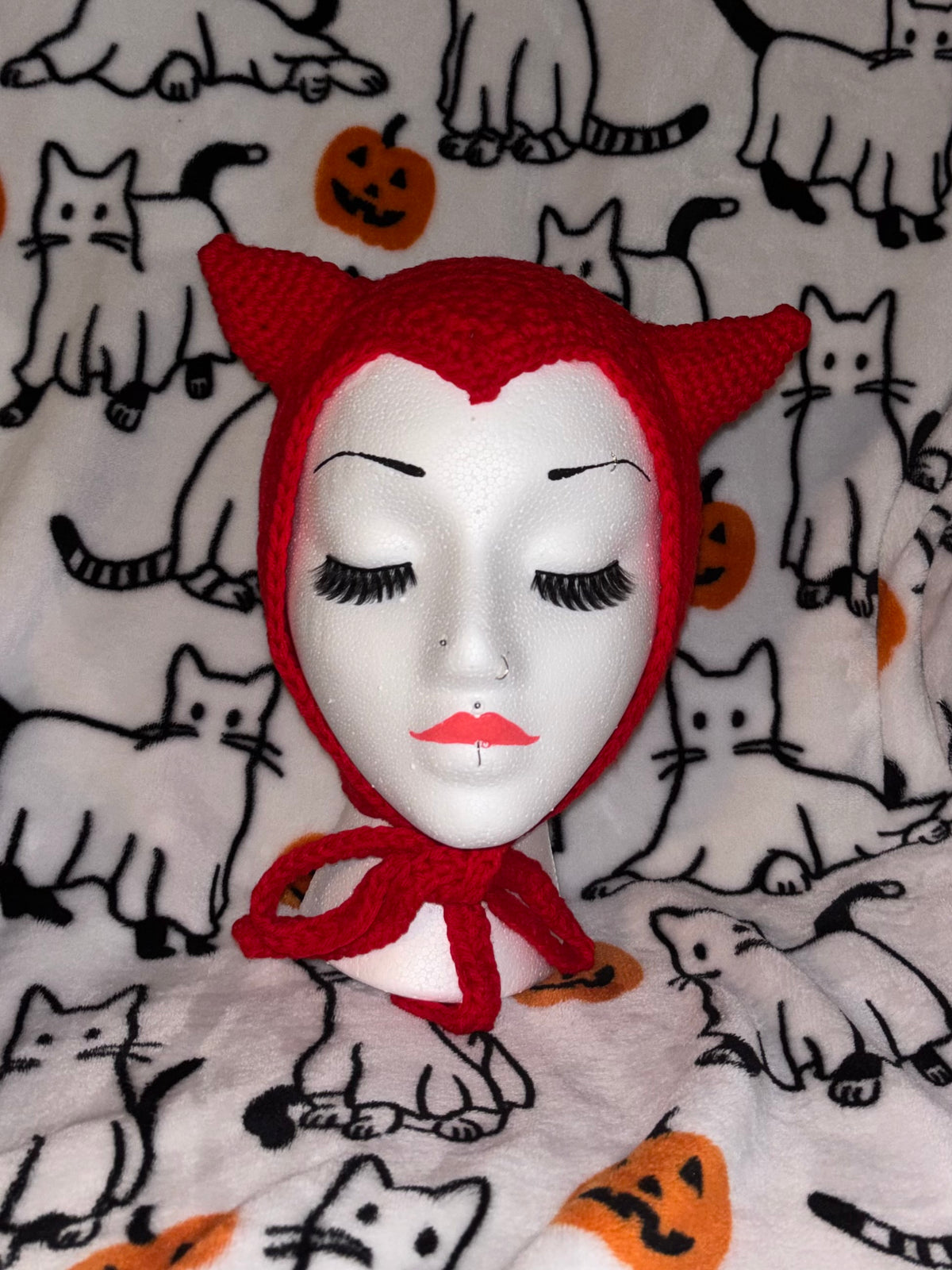 Devil Horns Bonnet